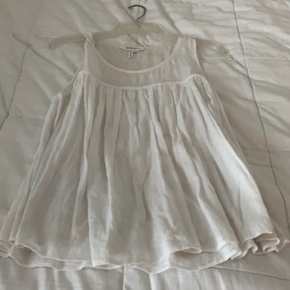 Top - Picture 1 of 2